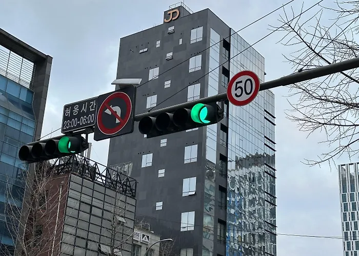 Jd Tower
